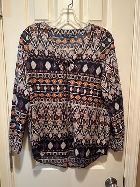 TIME TO BLOOM Small Long Sleeve Blouse Top Boho Southwest Print Drawstring Neck